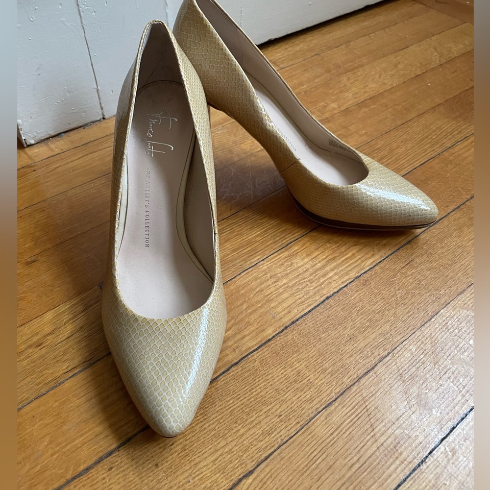 Franco Sarto Artist’s Collection ivory High Heels